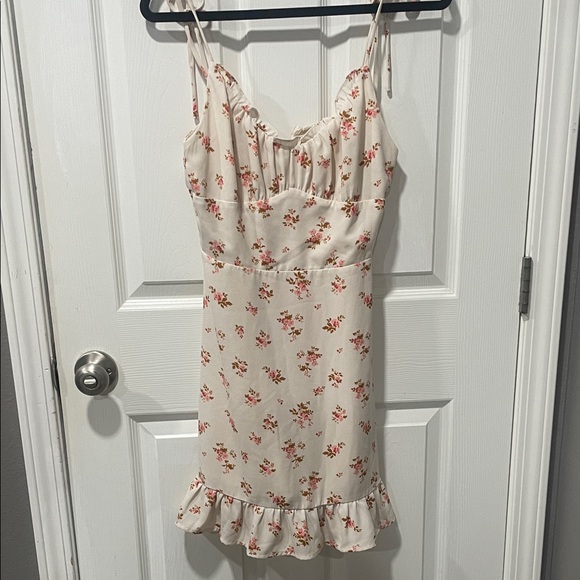 Floral Print Sleeveless Dress - Picture 1 of 6